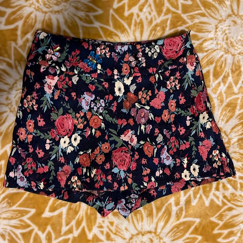 Zara Trafaluc Collection Women's Shorts Size XS Multicolo Jeweled Floral